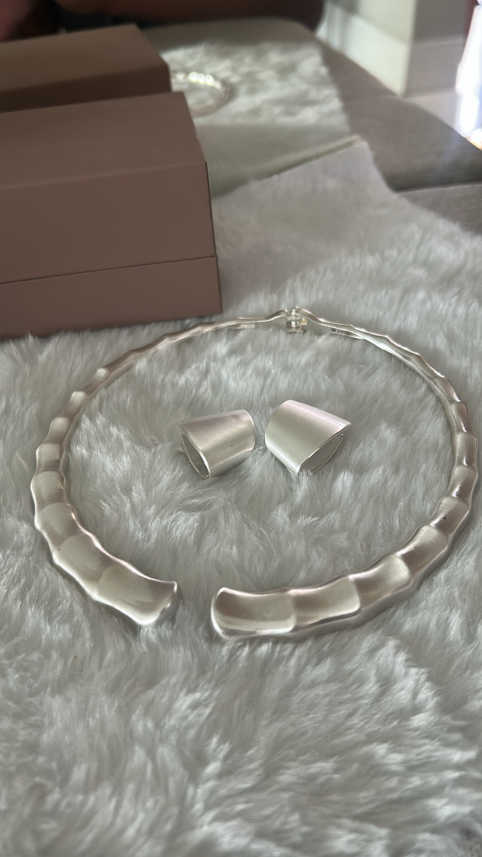 07C28364-7F48-42A4-8E75-301FF3D1074F