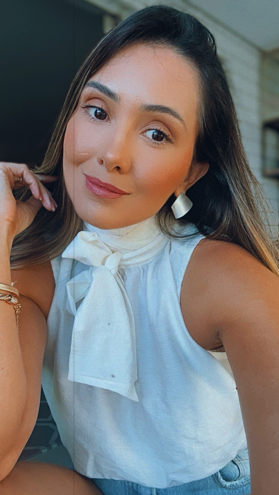 {"eId":"895890894286579","CameraPosition":2}